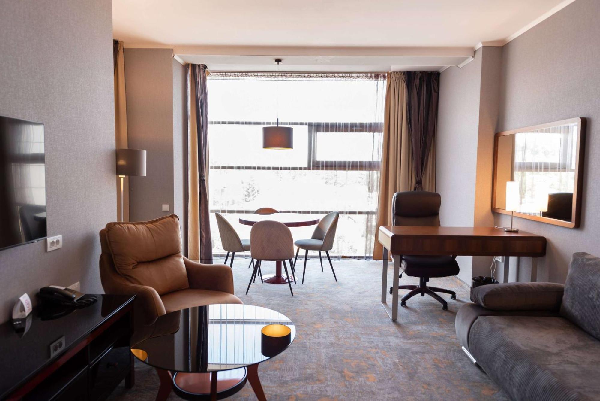 Wyndham Hotel