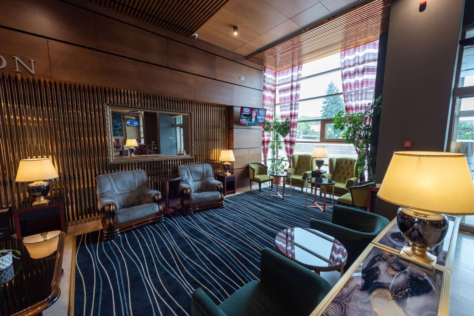 Hotel Wyndham 5*